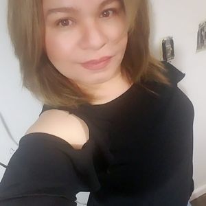 Meet your Posher, Ana ruth